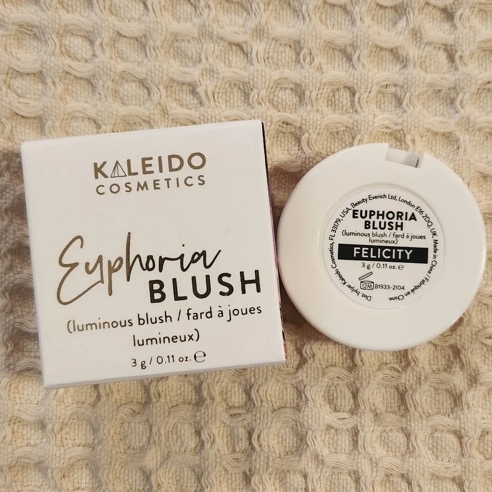 Kaleido Cosmetics Euphoria Blush in Felicity
